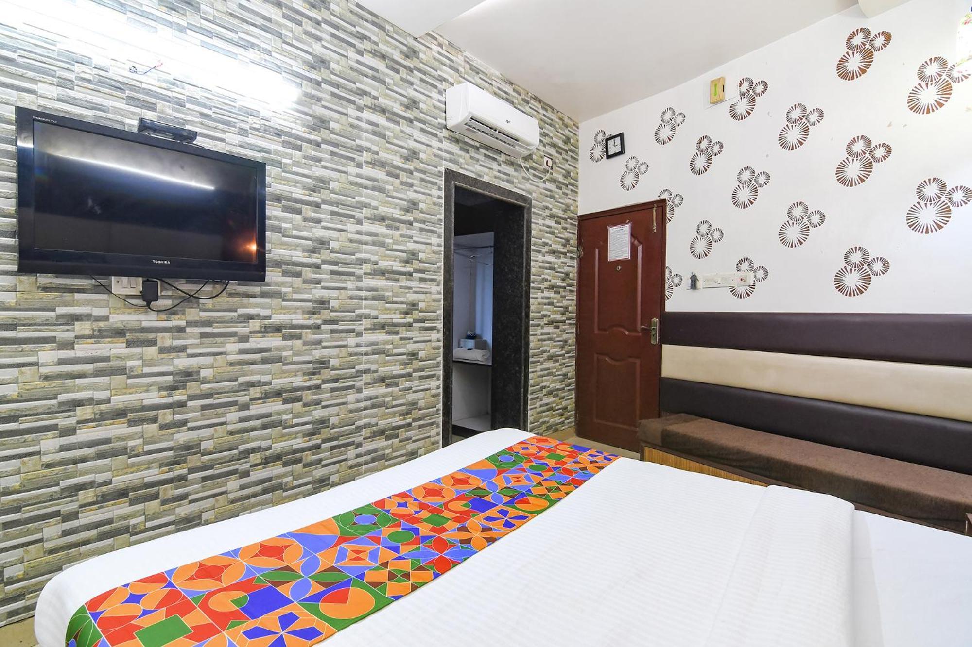 โฮเต็ล ไดมอนด์ สวีท Hotel โกลกาตา ภายนอก รูปภาพ