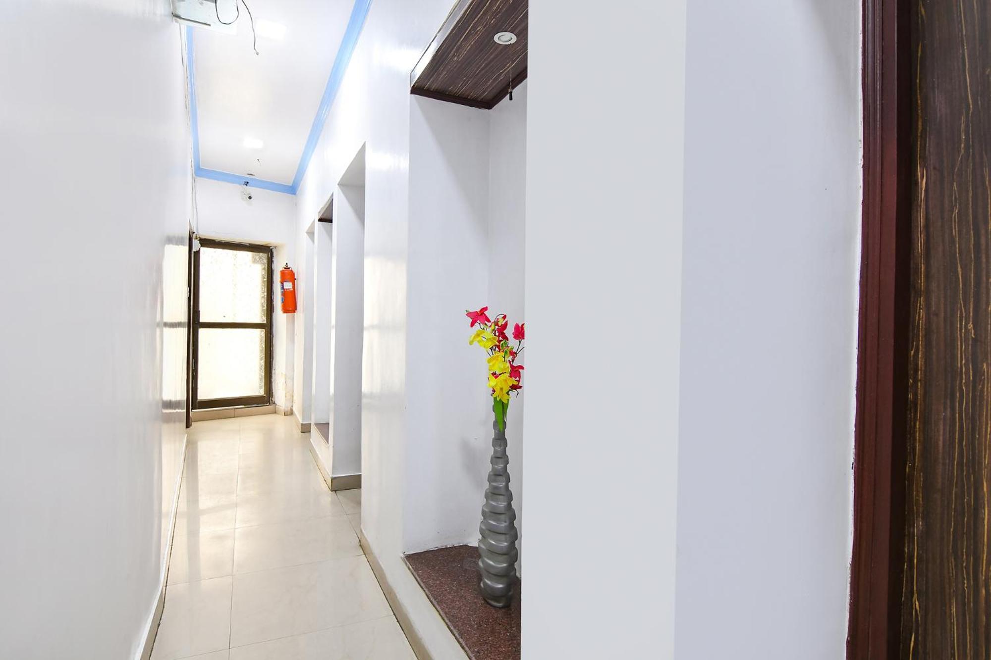 โฮเต็ล ไดมอนด์ สวีท Hotel โกลกาตา ภายนอก รูปภาพ