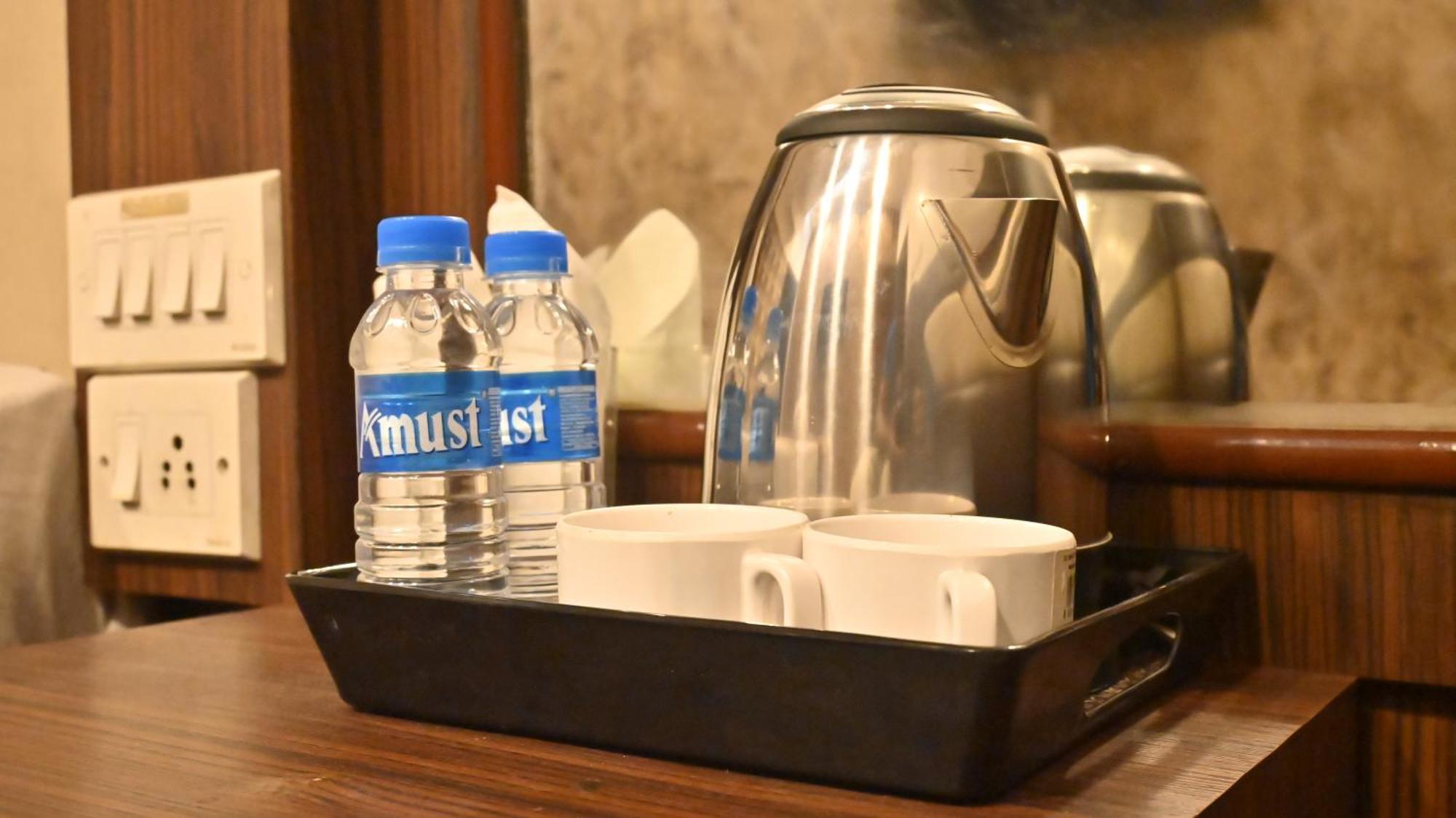 โฮเต็ล ไดมอนด์ สวีท Hotel โกลกาตา ภายนอก รูปภาพ